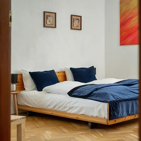 شقة Przytulny Legionow Z Parkingiem By Renters *