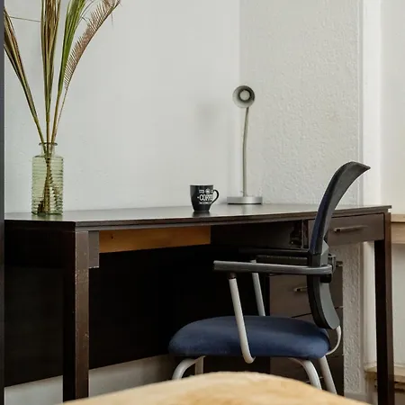 Przytulny Legionow Z Parkingiem By Renters *