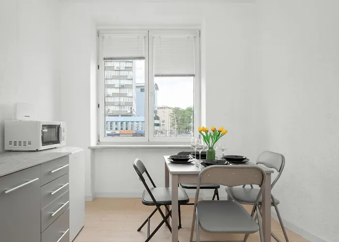 Przytulny Legionow Z Parkingiem By Renters Appartement *