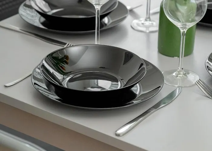 Przytulny Legionow Z Parkingiem By Renters * Wrocław