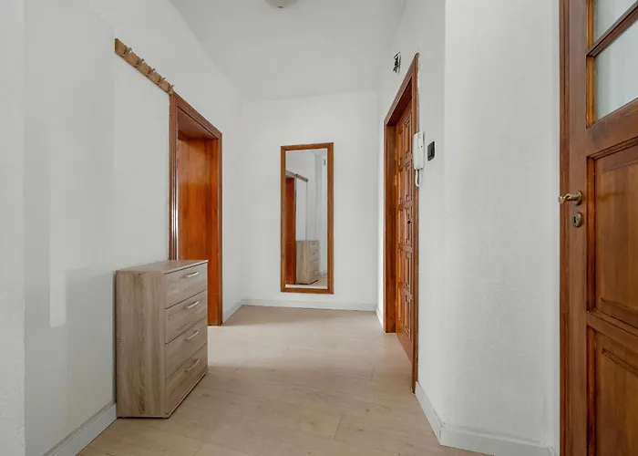 Przytulny Legionow Z Parkingiem By Renters Appartement *