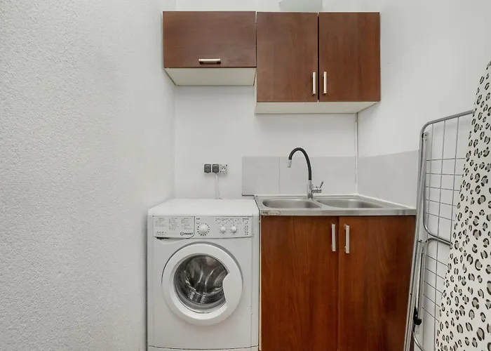 Przytulny Legionow Z Parkingiem By Renters Appartement