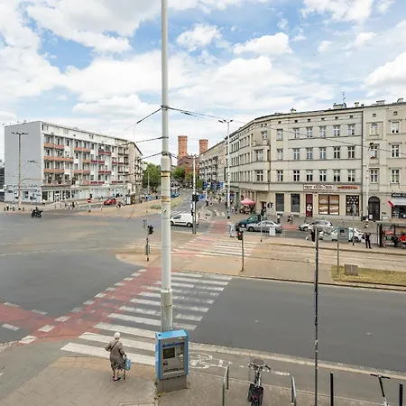 Przytulny Legionow Z Parkingiem By Renters Wroclaw