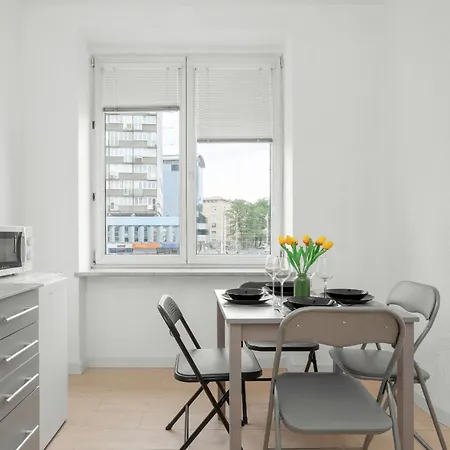 Przytulny Legionow Z Parkingiem By Renters Apartment *