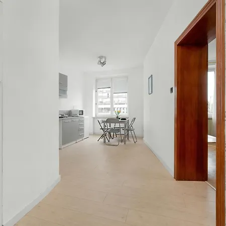 Przytulny Legionow Z Parkingiem By Renters Apartment Wroclaw