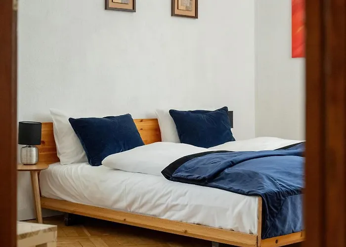 Apartmán Przytulny Legionow Z Parkingiem By Renters Vratislav